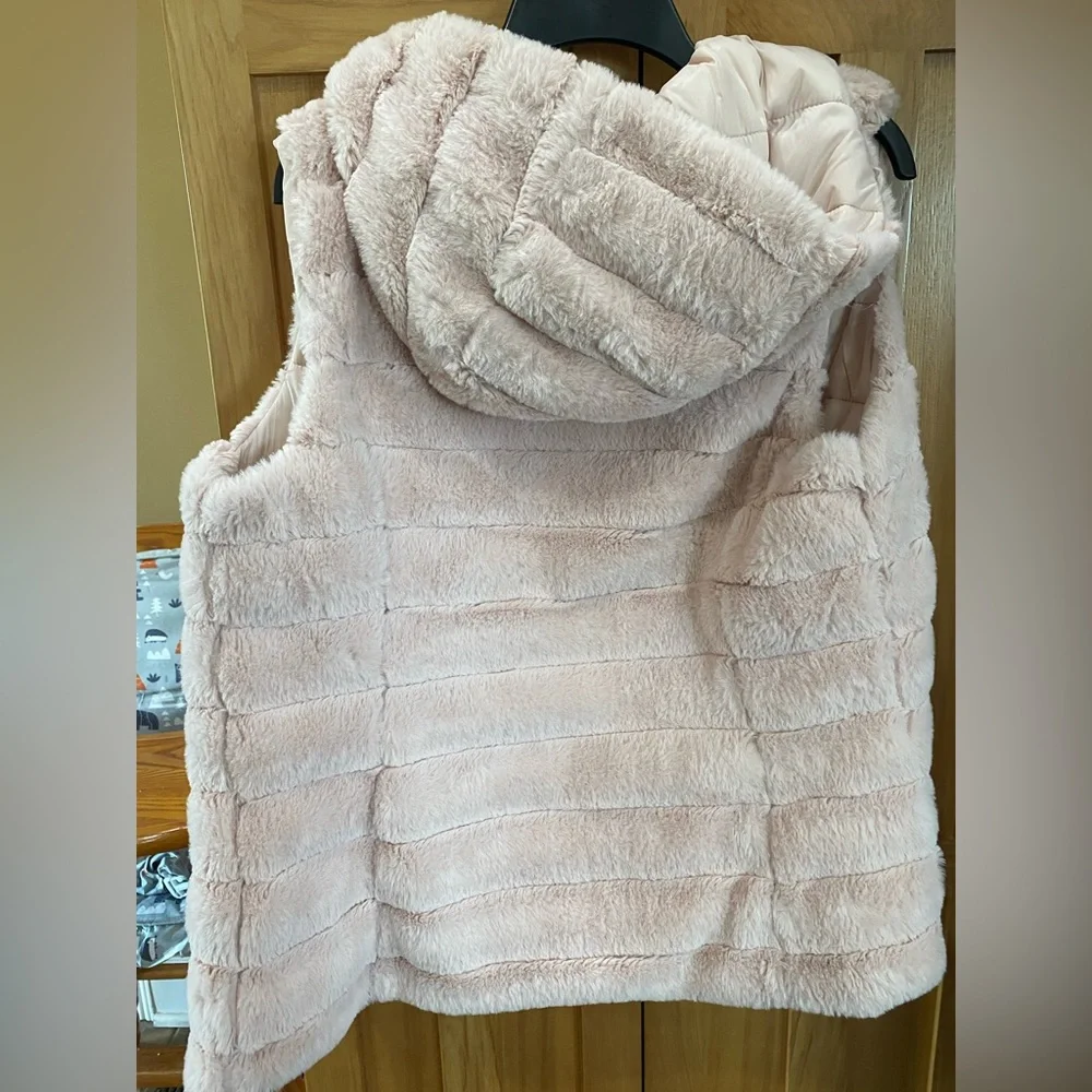 New York & Company reversible vest, never worn, size large - Picture 5 of 6
